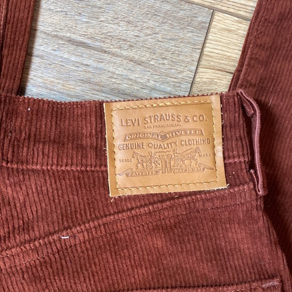 Levi’s 70s High Flare corduroy jeans - Picture 10 of 12